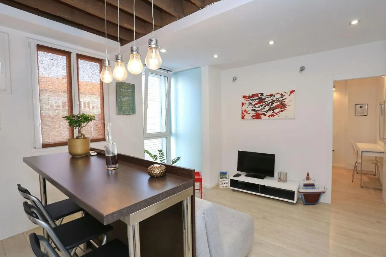 Cardo Apartments Zara